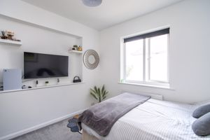 Photo 8- click for photo gallery